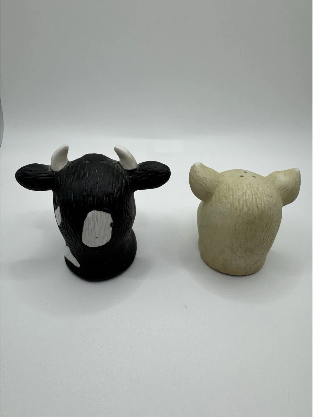 Vintage Cow And Pig Salt And Pepper Shakers